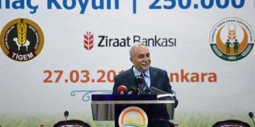 500 Bin Anaç Koyun ve 250 Bin Düve Projeleri Protokolü imzalandı