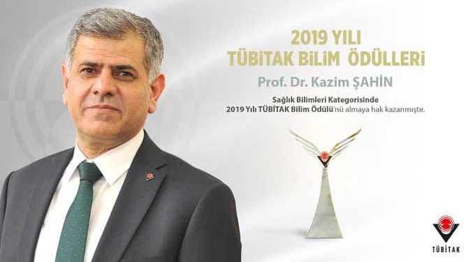 Fırat Üniversitesi Veteriner Fakültesi Öğretim Üyesi Prof. Dr. Kazım Şahin’e Anlamlı Ödül