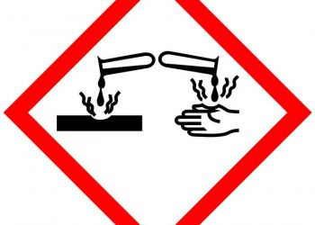 Yakıcı Asit ve Alkalilerle Zehirlenme Nedir?
